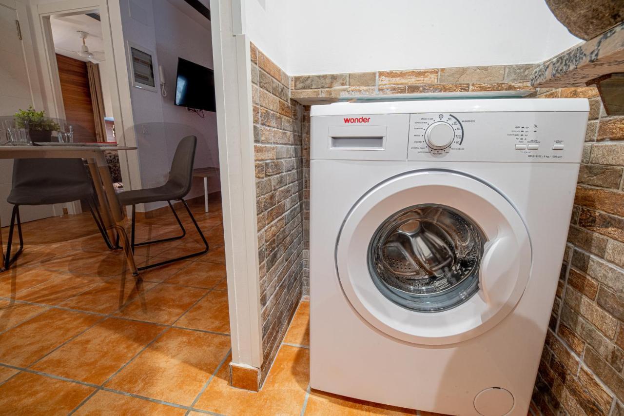 Apartamento 1 En La Muralla Romana Junto A La Catedral Tarragona Eksteriør bilde
